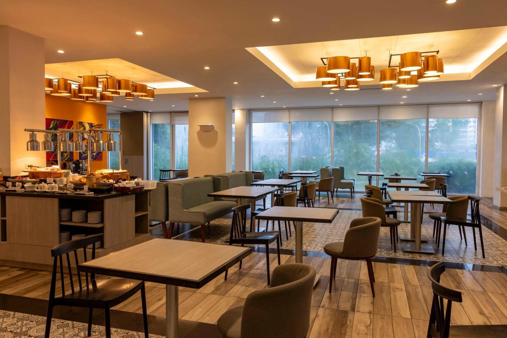 Park Inn By Radisson Iloilo ภายนอก รูปภาพ